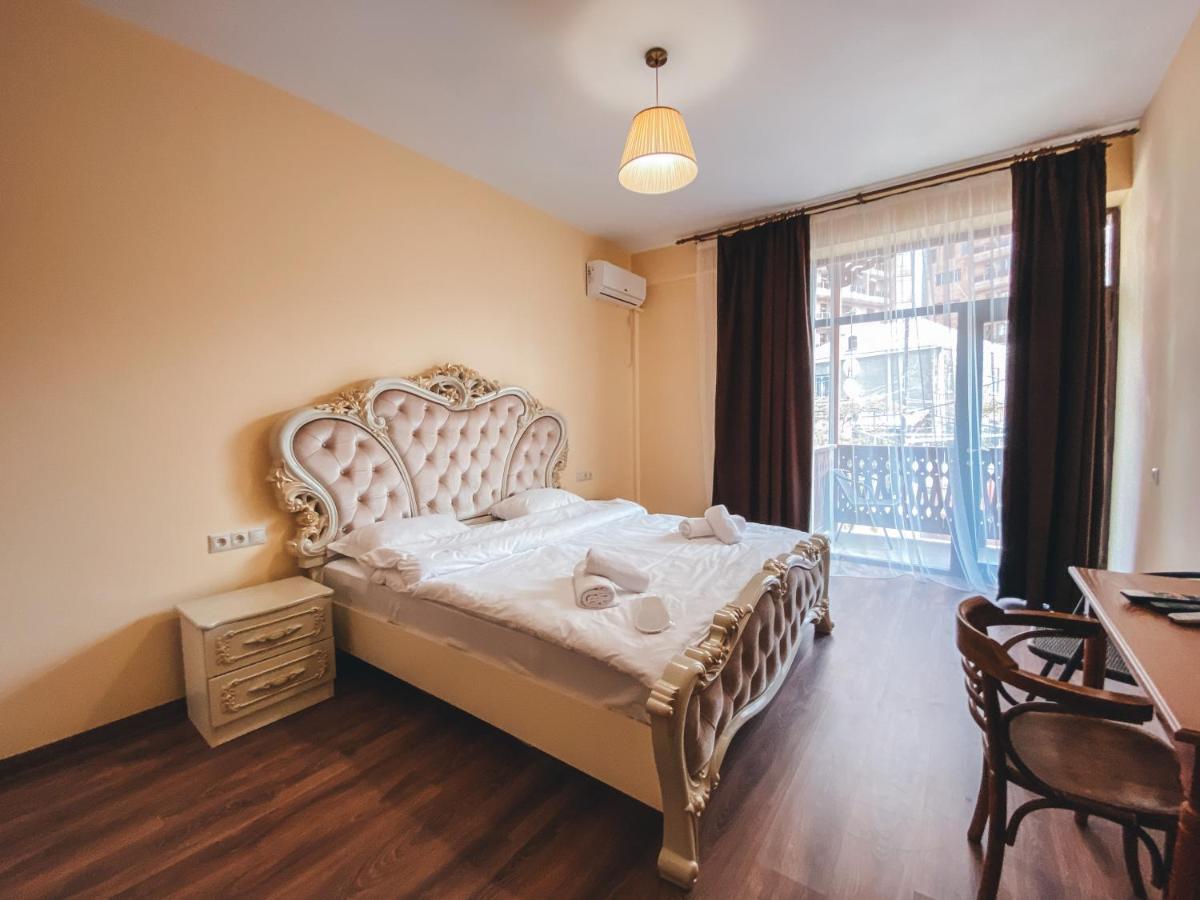 Old Armenia Hotel Γιερεβάν Εξωτερικό φωτογραφία